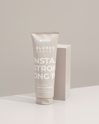 Blonde Expert Insta Strong Szampon, 250 ml