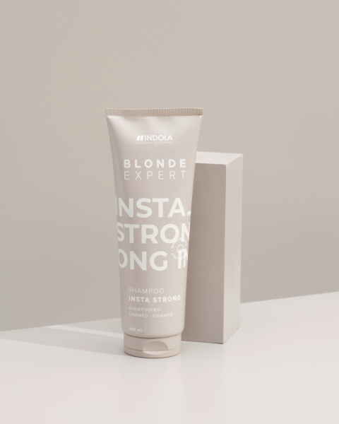 Blonde Expert Insta Strong Szampon, 250 ml